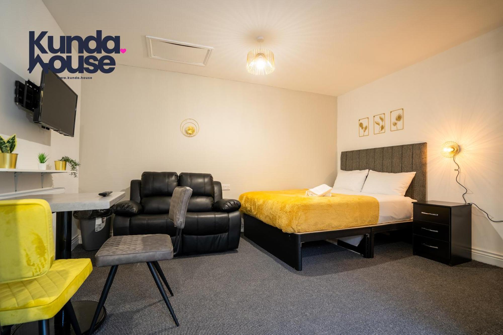 Kunda House In Tyseley Apartment Birmingham Exterior foto